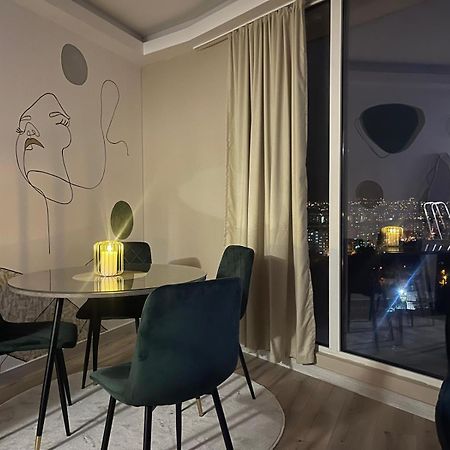 Sky Lux Point Apartment Skopje Luaran gambar
