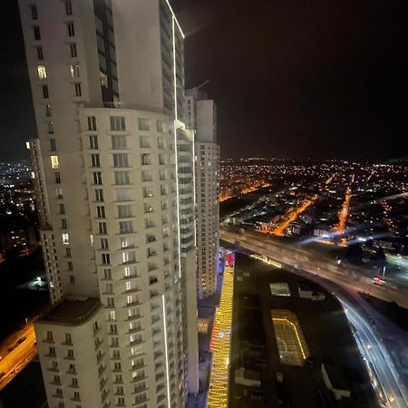 Sky Lux Point Apartment Skopje Luaran gambar